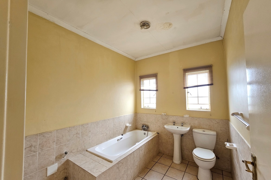 2 Bedroom Property for Sale in Cashan North West